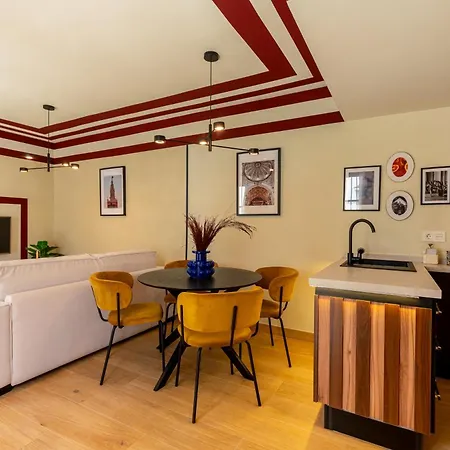 Appartement Cl2 En Pareja Jacuzzi Y Aparcamiento Sevilla